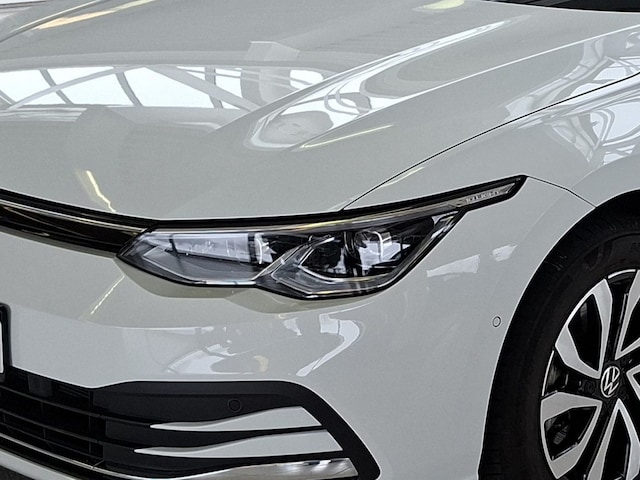 Volkswagen Golf 1.5 eTSI DSG Golf VIII Variant