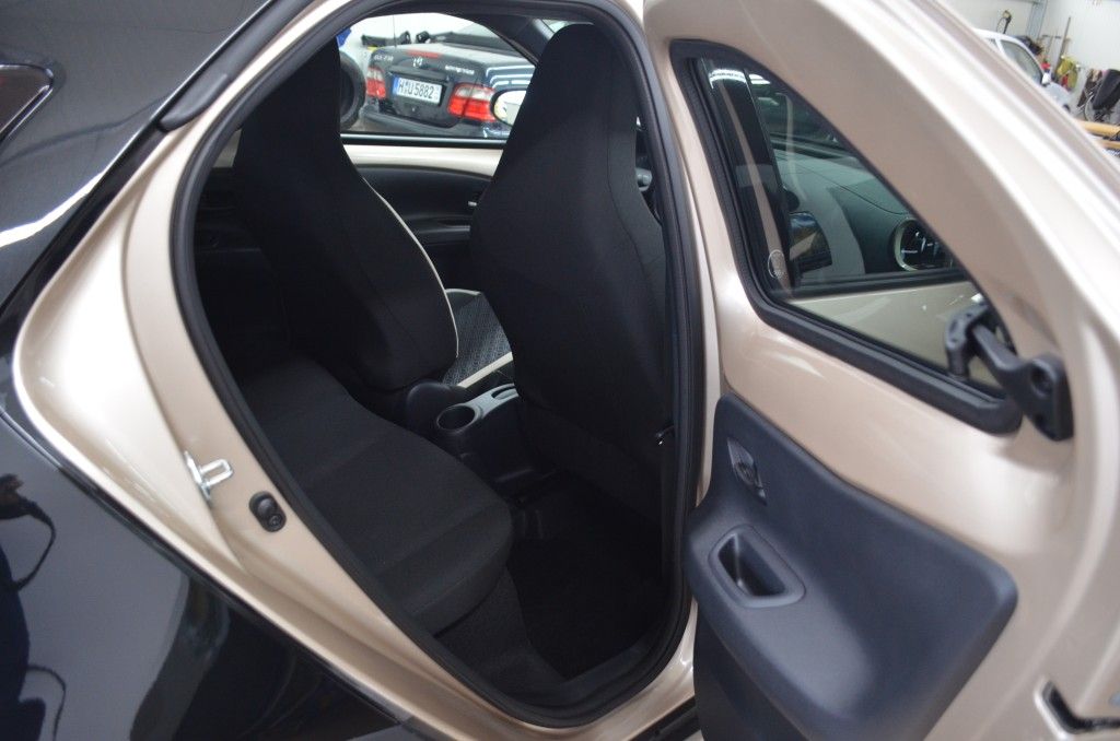 Toyota Aygo X 5-deurs Basis Team D