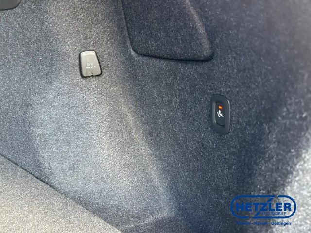 Volvo XC40 Dark Plus Recharge