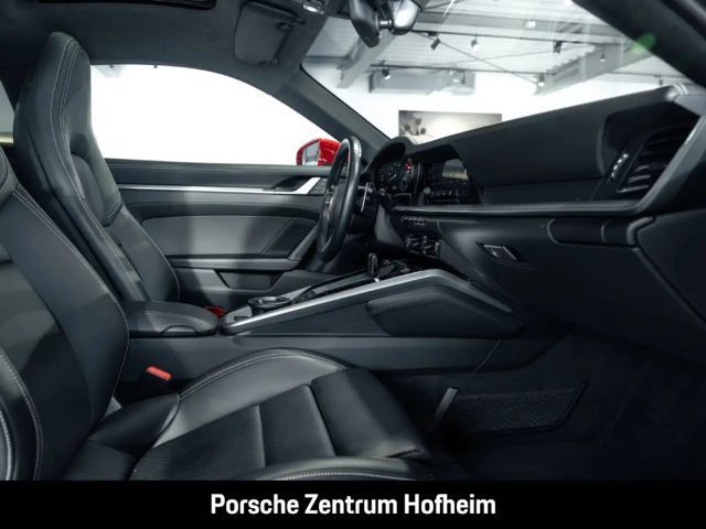 Porsche 992 Carrera Coupé