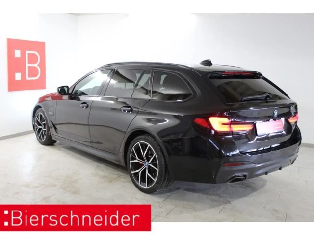 BMW 530 530e M-Sport Touring