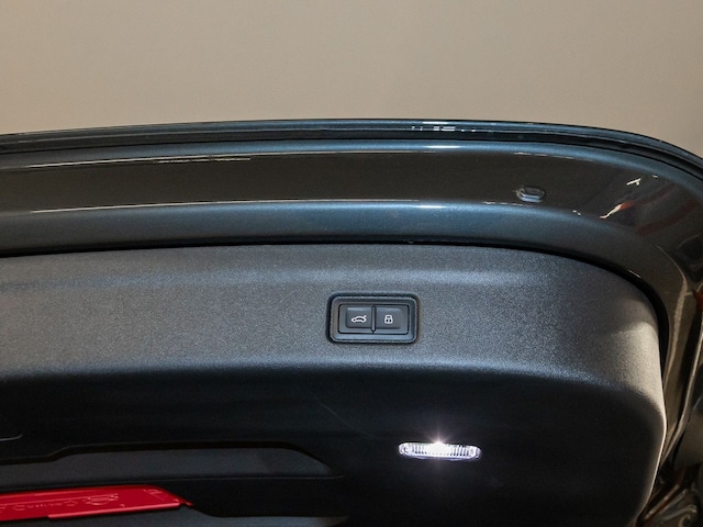 Audi Q6 e-tron Performance