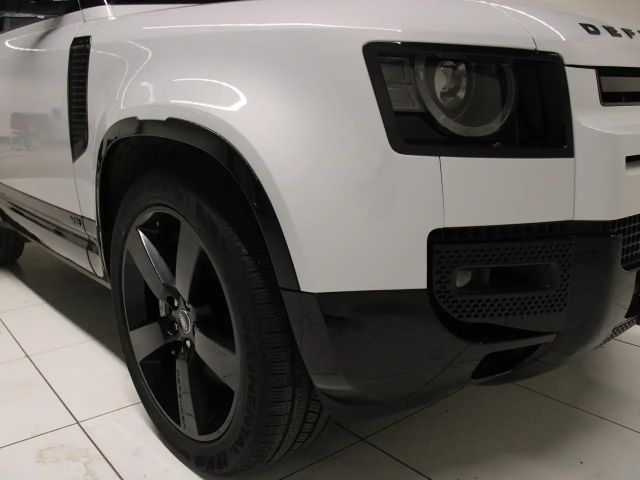 Land Rover Defender 90 Black Pack