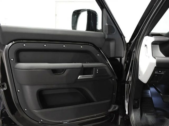 Land Rover Defender 110 AWD D200 S