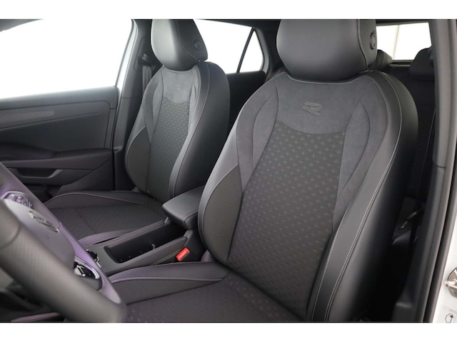 Volkswagen T-Roc 1.5 eTSI R-Line Style