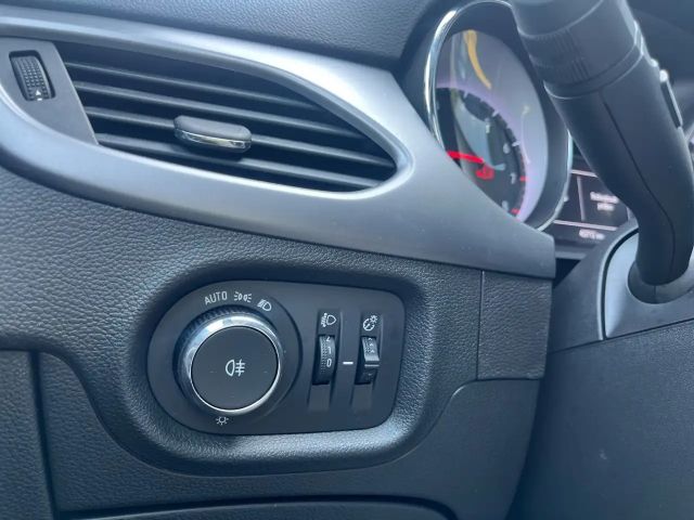 Opel Astra Edition Sports Tourer