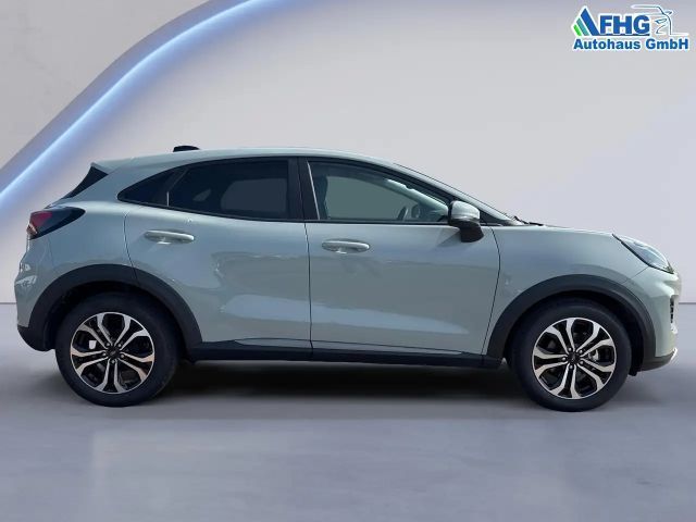 Ford Puma EcoBoost Titanium