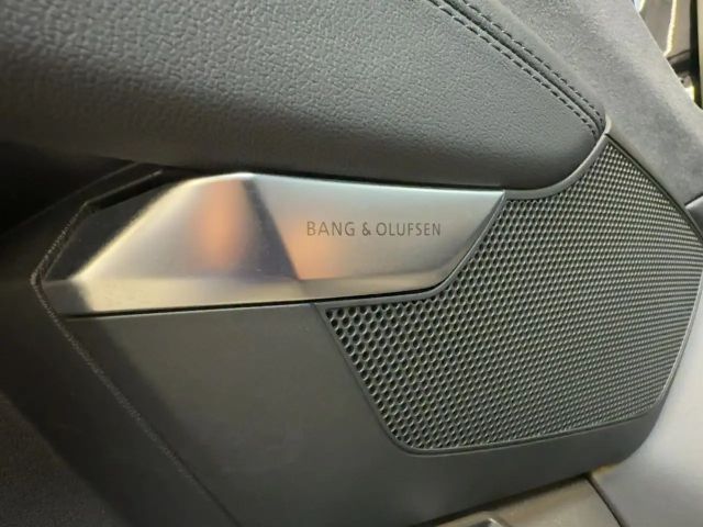 Audi e-tron GT Matrix B&O Pano Luft Kamera