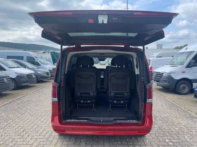 Mercedes-Benz V 220 AMG Line Style