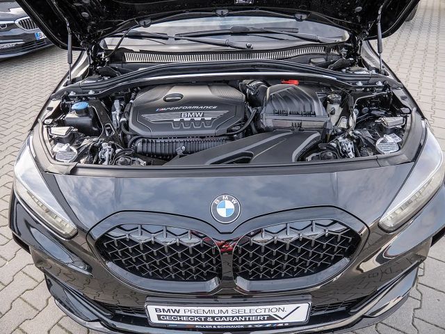 BMW 135 Sedan xDrive