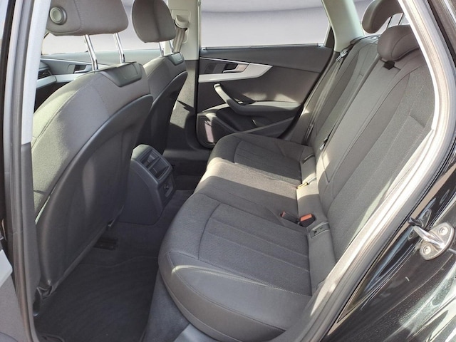 Audi A4 35 TDI Avant S-Tronic