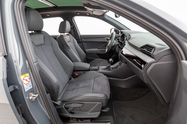 Audi Q3 35 TFSI S-Tronic