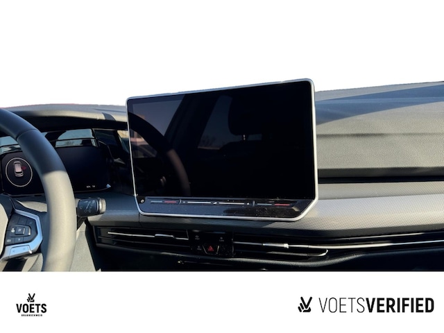 Volkswagen Golf 1.5 TSI Golf VIII Style