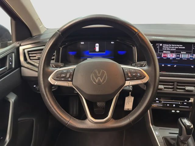 Volkswagen Polo DSG Life