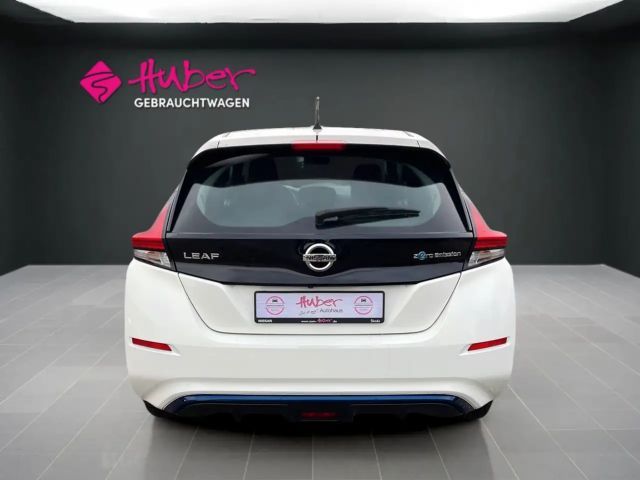 Nissan Leaf 40 kWh Acenta