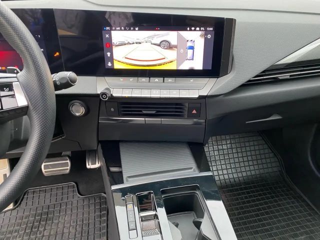 Opel Astra GS-Line Grand Sport