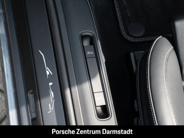 Porsche 992 Cabrio Carrera S