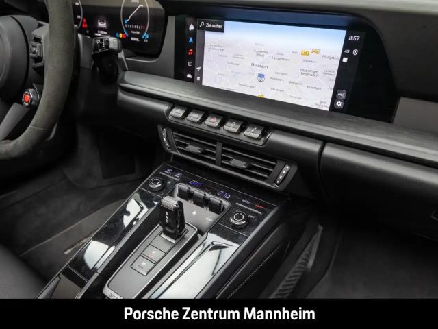 Porsche 992 Cabrio Carrera GTS