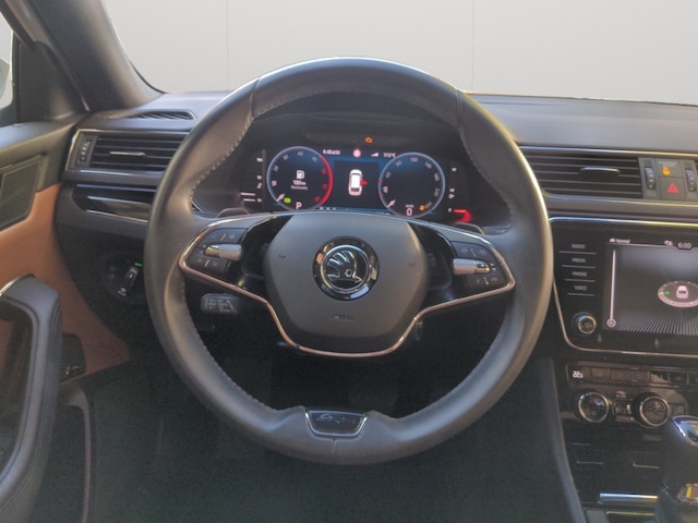 Skoda Superb 2.0 TDI Combi