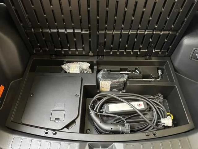 Mitsubishi Eclipse Cross 4WD PHEV