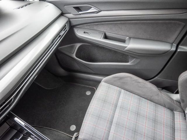 Volkswagen Golf 2.0 TSI DSG GTI