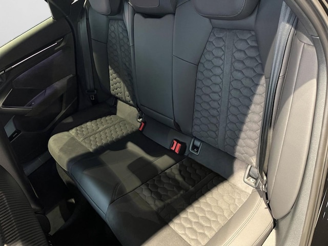 Audi RS3 Quattro S-Tronic Sedan