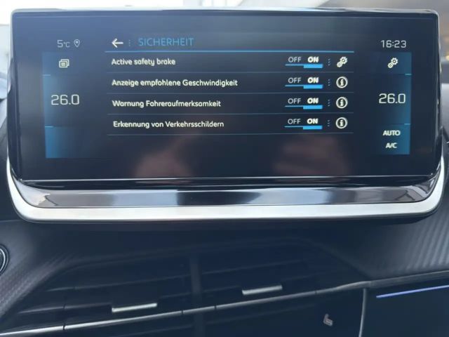 Peugeot 208 EAT8 GT-Line