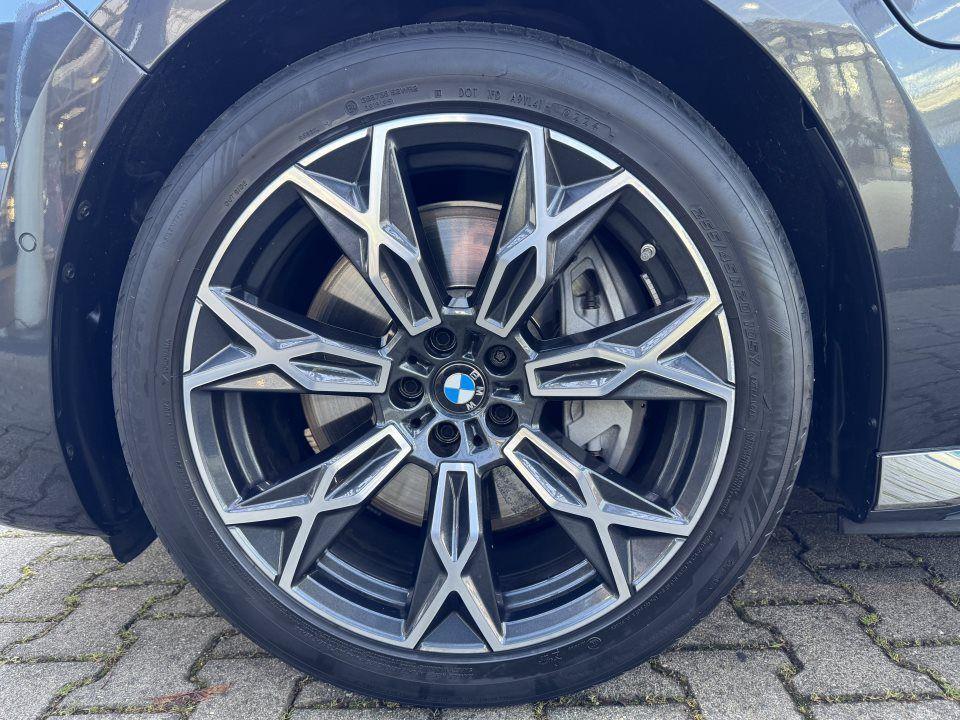 BMW 750 Sedan xDrive