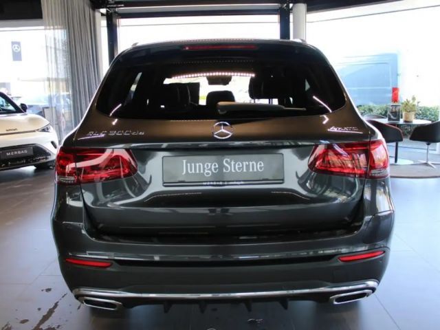 Mercedes-Benz GLC 300 4MATIC AMG Line