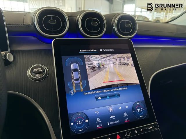 Mercedes-Benz C 200 AMG Line Sedan