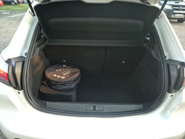 Peugeot E-208 Active Pack