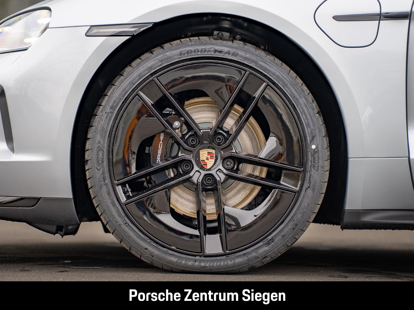 Porsche Taycan Sport Turismo