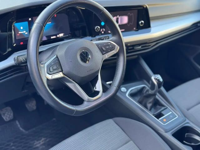 Volkswagen Golf Basis Benzin *WERKSGARANTIE *APPLE CAR *SZH