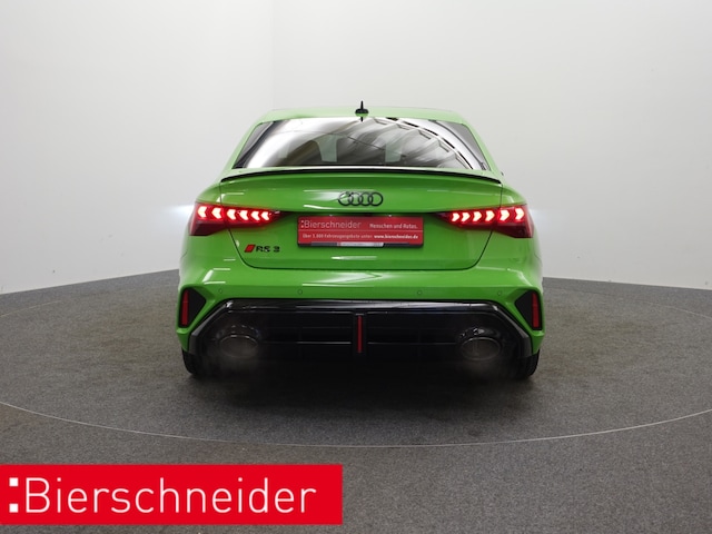 Audi RS3 Quattro S-Tronic Sedan