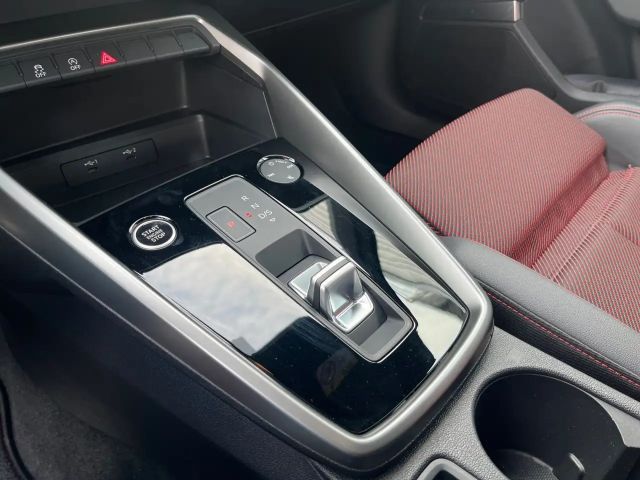 Audi A3 35 TDI S-Line S-Tronic Sedan