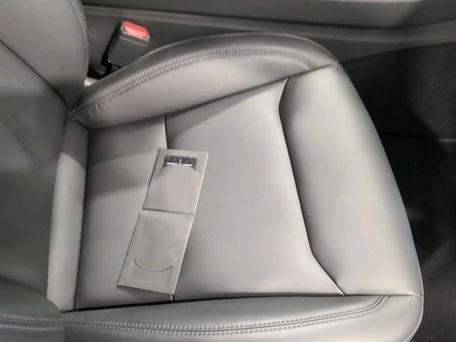 Tesla Model Y AWD Dual Motor Performance