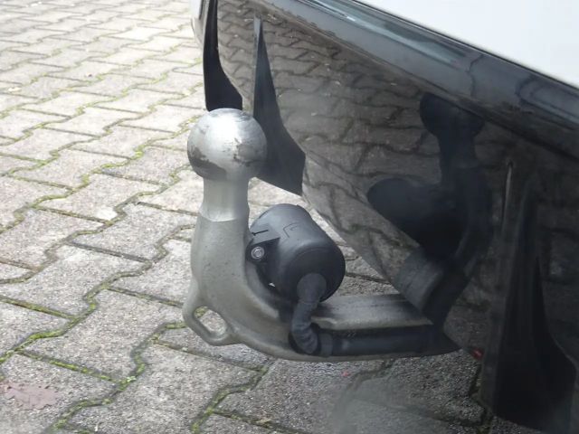 BMW 320 320i M-Sport Touring