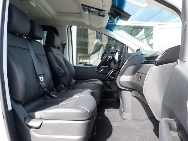 Hyundai Staria Prime