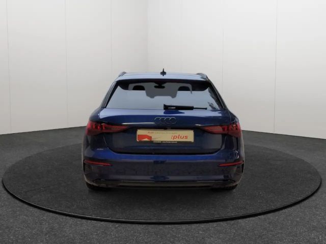 Audi A3 30 TFSI S-Tronic Sedan Sportback