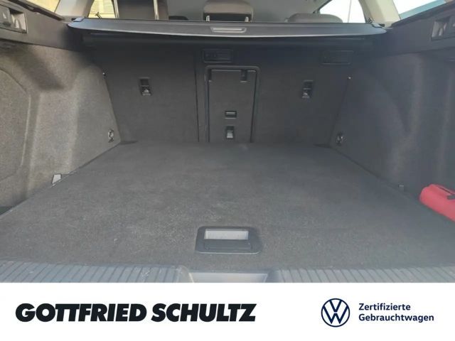 Volkswagen Golf Golf VIII Life Variant