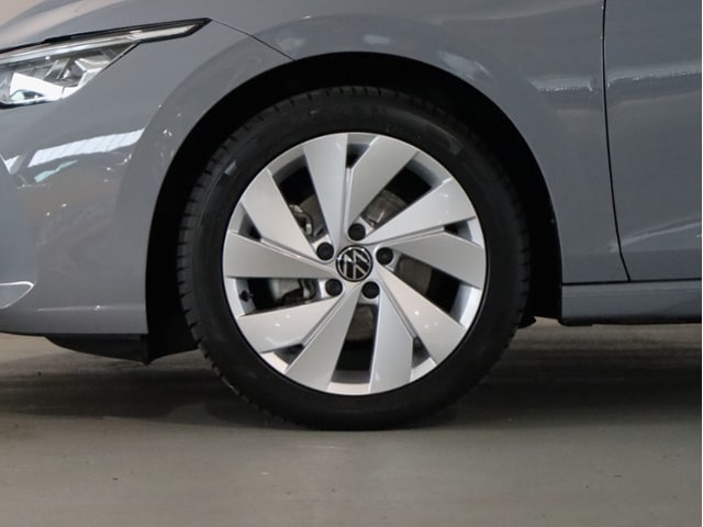 Volkswagen Golf 1.5 eTSI DSG Golf VIII Variant