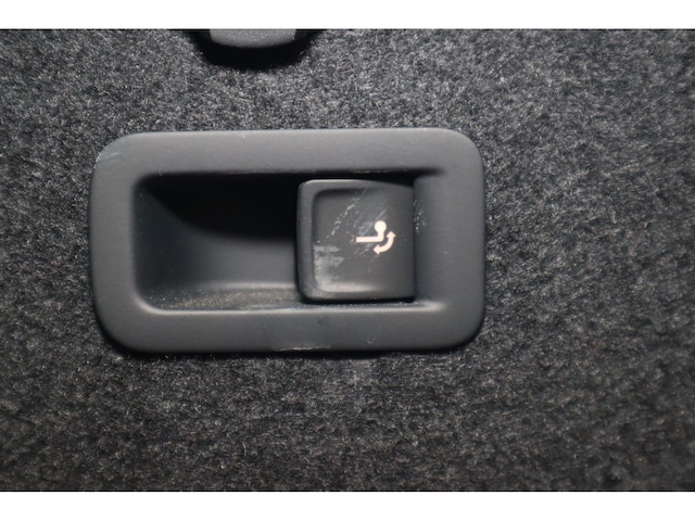 Volkswagen Golf 1.5 eTSI DSG Variant