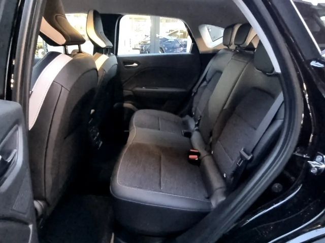 Renault Captur E-Tech Intens