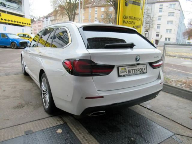 BMW 530 530e Touring
