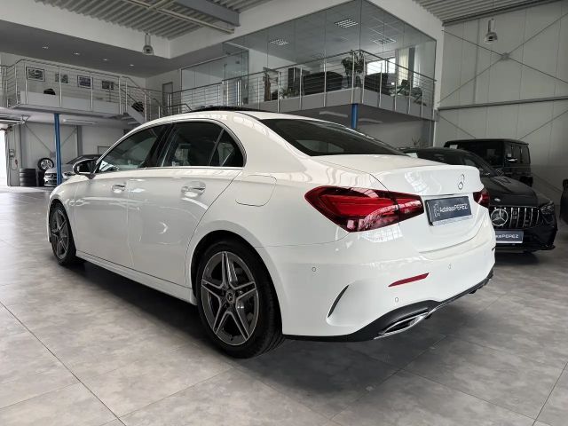 Mercedes-Benz A 250 4MATIC AMG Line