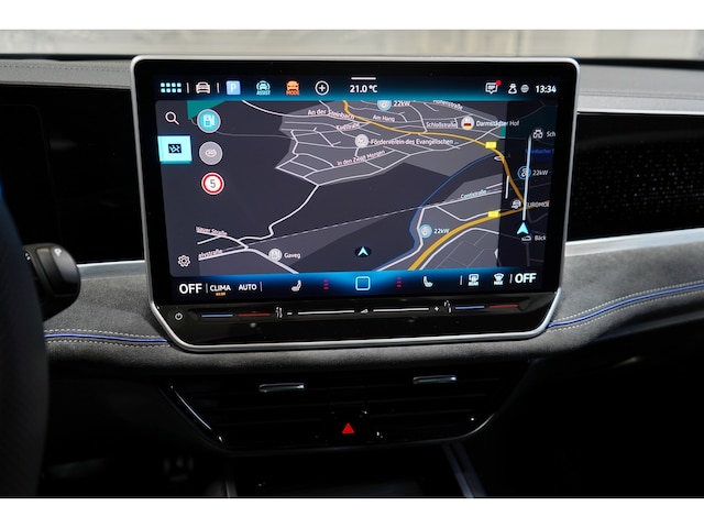 Volkswagen Passat IQ.Drive R-Line Style