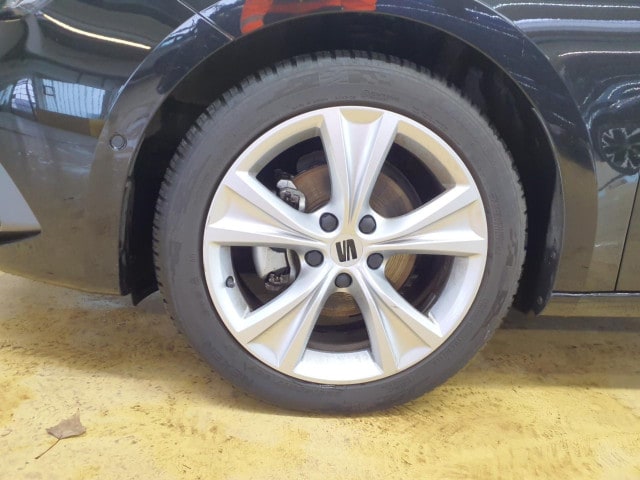 Seat Leon 1.5 eTSI DSG FR-lijn Sportstourer