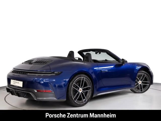 Porsche 992 Cabrio Carrera GTS