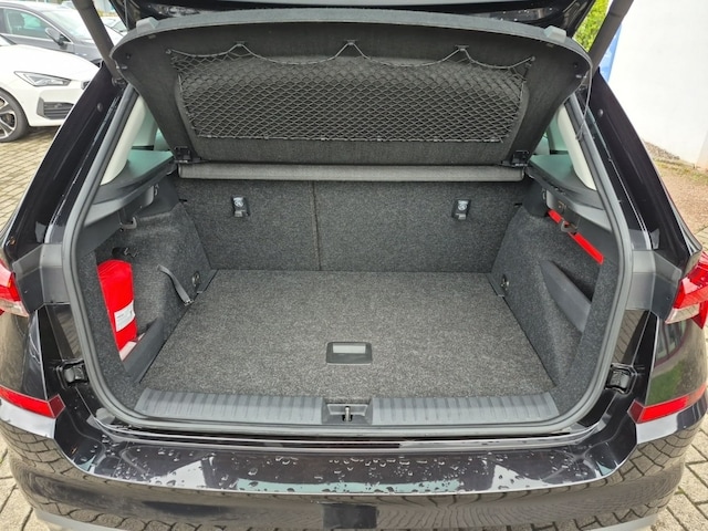 Skoda Kamiq TSI DSG KAMERA+LED+NAVI+APP+GRA+SITZHZG+ALU!