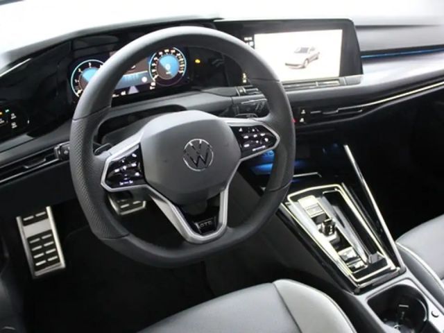 Volkswagen Golf 2.0 TDI DSG GTD